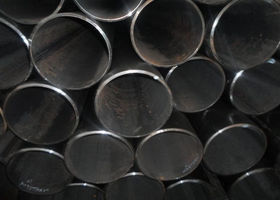 La tubería de acero estándar Q235 Q235B de la longitud ERW soldó con autógena y tubería de acero inconsútil