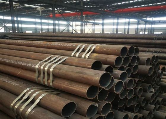 Las aplicaciones de los tubos de acero laminados en caliente para aplicaciones químicas ASTM A106 Paquete estándar de exportación