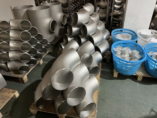 Accesorios para tuberías de acero PN25 Prensa de trabajo Sch10-xxs 150lb Presión nominal