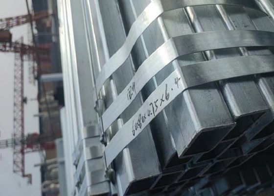 Secciones de acero hueco galvanizado con normas certificadas y diversos materiales