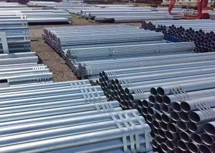 Pipe de acero galvanizado OEM Pipe sin costura para pintura antirruja negra