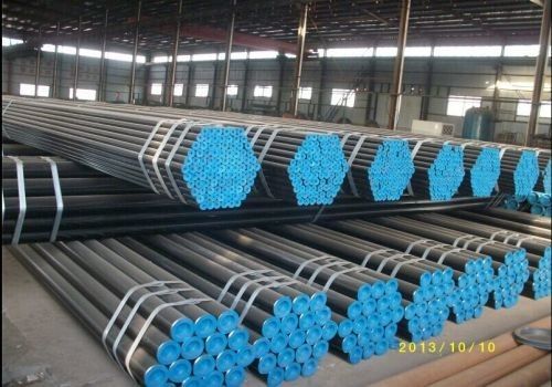 DIN 17175 Tubo de acero galvanizado pintado en negro Tubo sin costuras para el proceso de perforado