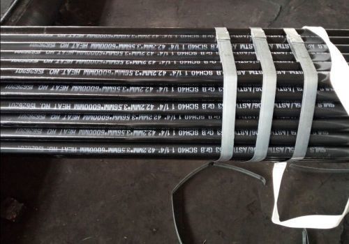 Tubo de acero ASTM A53 de grado B ERW con pintura negra