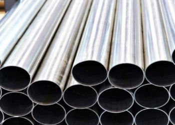 Tubo ERW de acero aleado con extremos roscados y opciones de recubrimiento certificado ISO
