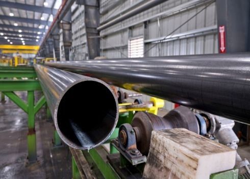 Q195-A572 Gr.50 Tubo de acero de carbono/inoxidable/aleación de precisión y resistencia con tapas protectoras de extremo