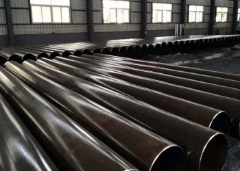 Tubo de acero galvanizado API resistente a la corrosión con tratamiento de superficie personalizable