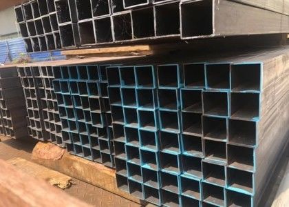 Tubo cuadrado galvanizado 25x25x1.2 mm 40x40 mm 50x50x2.5 mm Tubo de sección hueca