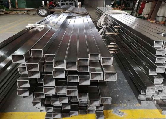 Tubo estructural de acero inoxidable de forma cuadrada con y técnica de laminado en frío