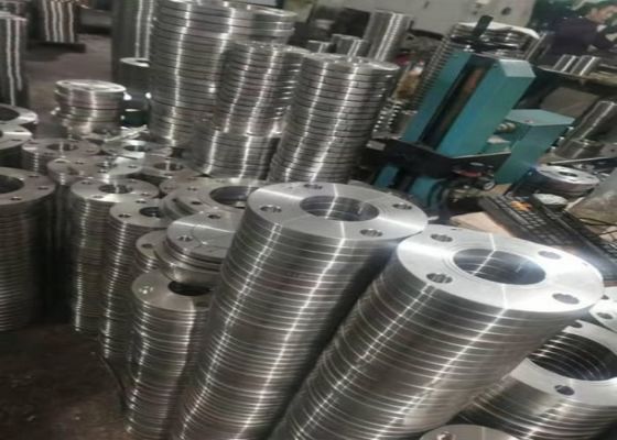 Flanges de acero de grado industrial para conexiones óptimas y seguras de tuberías