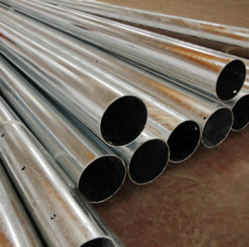 Tubo de acero de aleación resistente a altas temperaturas para aplicaciones de trabajo pesado