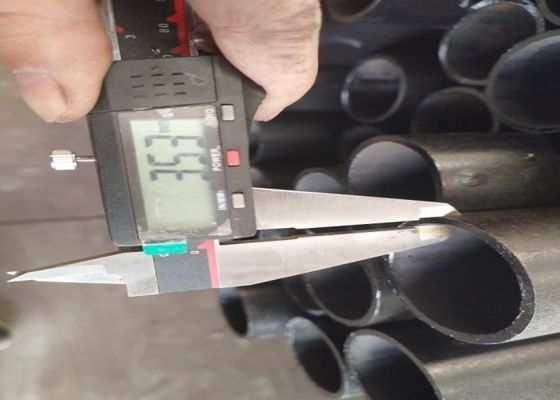 Tubo sin costura personalizado con tolerancia ± 10% y servicio de procesamiento de perforación