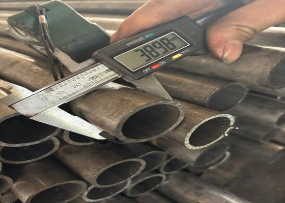 Tratamiento de extremo de biselado Material de tubo de acero redondo para el intercambio de calor para transferencia de calor