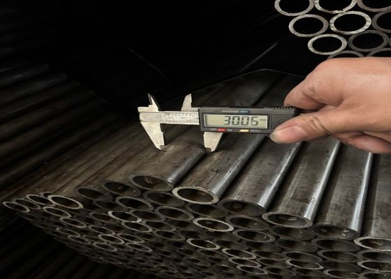Intercambiador de calor industrial Tubo de acero con precisión sin costuras para una transferencia óptima de calor