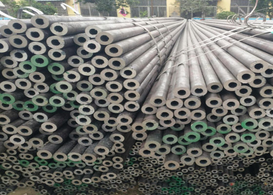 Intercambiador de calor industrial Tubo de acero con precisión sin costuras para una transferencia óptima de calor