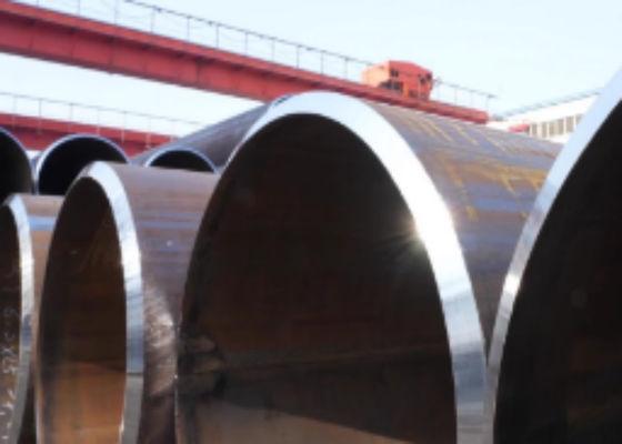 Tubo de acero al carbono ERW con acabado de superficie negro / galvanizado / barniz