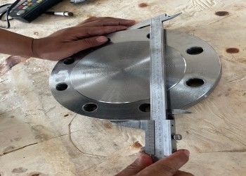 Flange ciego de acero de clase 900 con rosca La solución perfecta para conexiones de gas de trabajo pesado