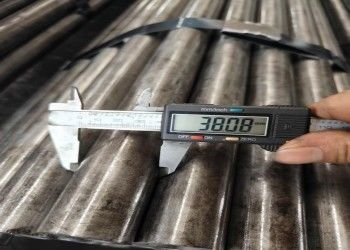 Tubo de acero sin costura de extrusión en caliente con servicio de corte