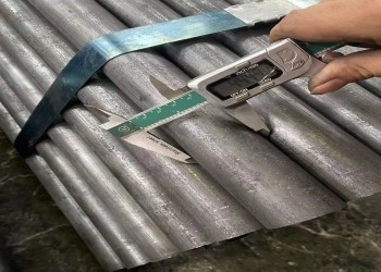 Tubo de acero para intercambiador de calor ISO 0.7-30MM Espesor de pared Longitud personalizada