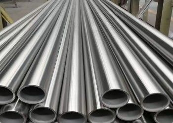 Tubo de acero sin costura de 12 m de longitud con espesor de pared de 2 mm a 60 mm y estándares GB / T17396 para aplicaciones de alta presión