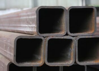 Secciones Huecas de Acero Laminado en Caliente con Espesor de 0.5mm a 25mm y Tolerancia de ±10% para Proyectos Estructurales