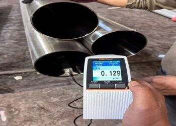 Tubo redondo sin costura de acero inoxidable con acabado de superficie BA/2B/NO.1/NO.3/NO.4 para aplicaciones de procesamiento químico y de grado alimenticio