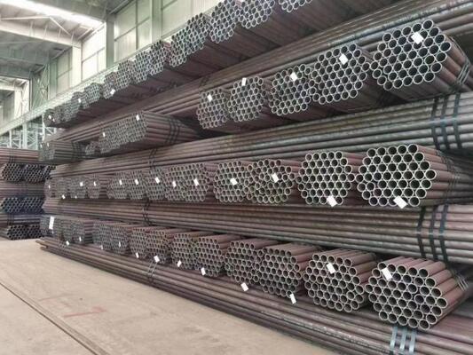 Tubos de acero sin costura de 1 a 12 metros de longitud que cumplen con las normas API con material 317LN (UNS S31703) para refinerías de petróleo y plantas químicas